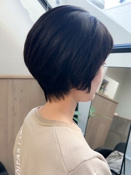 メッケ(MeKKe) ショートボブ