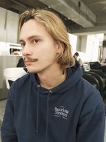 ケアブリーチハイトーンハイライトメンズボブカット