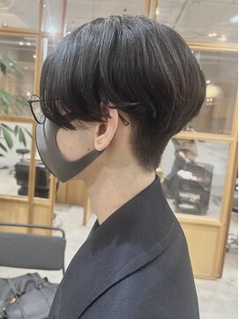 フェリアファム 北千里(FERIA fam) Center Parted Hair