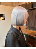 ホワイトカラー×インナーブラック