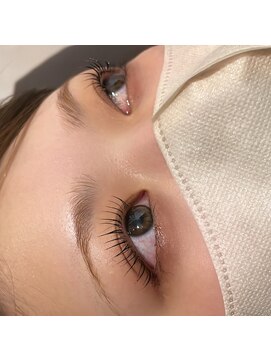 毎週金曜限定パリジェンヌラッシュリフト！！