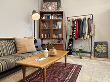 ヤーン(yearn)の雰囲気（ゆったりとしたソファが待合になります（伏見/栄/名駅））