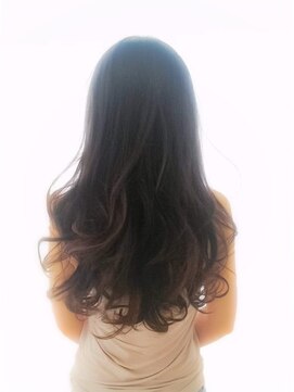 DAMANI 表参道 髪質改善/ヘッドスパ/ハイライト/白髪染め/白髪ぼかし/縮毛矯正 似合わせカット/ミディアムレイヤーカット[表参道駅]