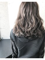 モルト 麻生(molt) グレージュ