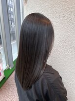エルサフィロ ヨドヤバシ(el zafiro yodoyabashi)&nbsp;くびレイヤー前髪髪質改善小顔レイヤー20代30代40代50代
