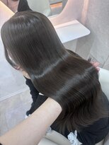 エス(Ess) 《中島遼香》アッシュブラウン