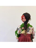 ラヴィアン(La vien)&nbsp;卒業式着付け　ヘア　編み下げ　ラプンツェル風