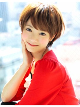 アフロート ディル(AFLOAT D'L) 《AFLOATディル裕二朗》小顔カットラインショートヘア