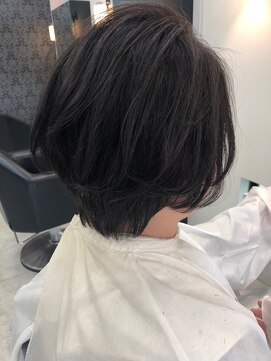 ジュエラ(Jewelux by trusty) ショートヘアー