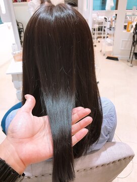 アルブル エト シミー(Arbre et chimie) ミディアムヘア/暗めカラー/グランマッシュ/東村山