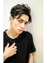 トルネード(TORNADO) 大人外国人風ハイライトパーマ アップバングソフト刈り上げ