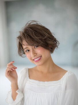 アミ 調布(amie) グレイアッシュショート