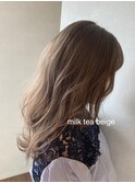 ミルクティーベージュ