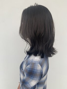 イーストハムアネーロ(EAST HAM anello) ミディアムレイヤー