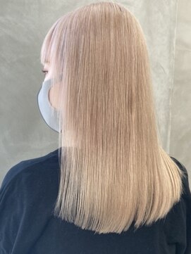 スー 渋谷(suu) ハイトーンホワイトベージュグレージュケアブリーチ