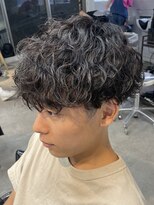 フィフス 原宿(fifth)&nbsp;波巻きスパイラルパーマニュアンスパーマツイストパーマ刈り上げ