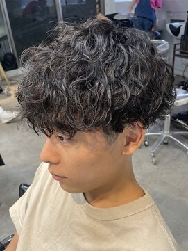 フィフス 原宿(fifth) 波巻きスパイラルパーマニュアンスパーマツイストパーマ刈り上げ