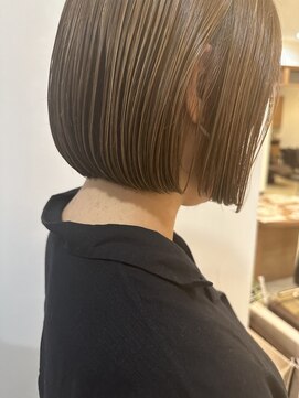 エンテ(en-te:) 切りっぱなしボブ