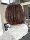 顔周りレイヤーカットグレージュカラーくびれボブショートカット
