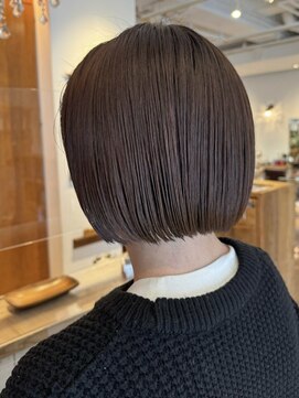 ミスト(mist) 〔mist：山下〕ミニマムボブ/切りっぱなしボブ/ぱっつんボブ #47