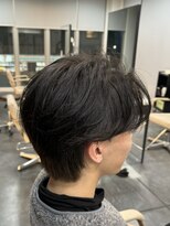 バース 梅田中崎町店(BIRTH)&nbsp;韓国へアカルマパーマワックスなしセンターパート黒髪ウルフ