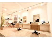 シルビジュー(Cills Bijou)の雰囲気（ナチュラルで落ち着いた店内を貸切ゆったり寛いでいただけます☆）