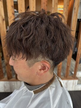 ヘアーアンドメイク アネラガーデン(HAIR&MAKE Anela garden) メンズショート ツーブロ