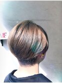 刈り上げ×ショート