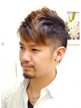 キュアキュア(Cure2) 外国人風ワイルドショート刈り上げ