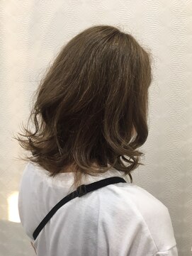 ビューティーミュージアム モア Beauty Museum MORE マットベージュ