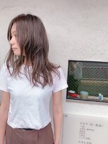 アトリエ オーツー(atelier O+O)&nbsp;自然なコントラストがツヤ感プラスのレイヤースタイル◎