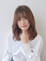 20代30代40代 大人可愛い丸みのあるひし形くびれレイヤー