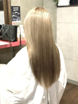 1+ アンプリュス(Unplus) ハイトーンストレート/市川/市川駅北口/市川真間/