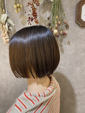 リメンバー(REMEMBER) プツンとミニボブ【東神奈川/東白楽/白楽】