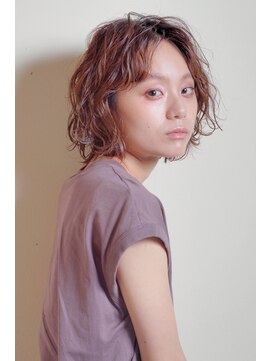 クシュ 所沢西口プロぺ通り(kusyu... ) 黒髪/グレーベージュ/レイヤーロング/前髪パーマ/所沢ハイライト