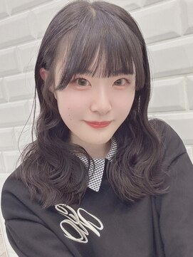 リルミー(Lilme) アイドル前髪×天使の羽バング＊まゆ