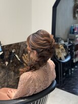 ビジョルノ つくばみどりの店(Begiorno)&nbsp;シニヨン編みおろし結婚式褒められる♪編み込み