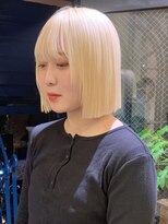 カナン(CANAAN) ハイトーン　ブリーチ　ブロンド　抜きっぱなし