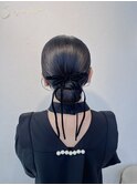シニヨン タイトアレンジ ベロアリボン 参列ヘア お呼ばれヘア