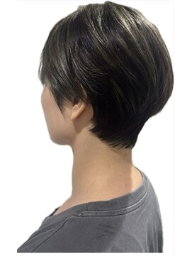 オルオル(olu ’ olu) コンパクトショートにコントラストハイライト♪