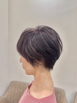 40代、50代、丸みショートレイヤー.