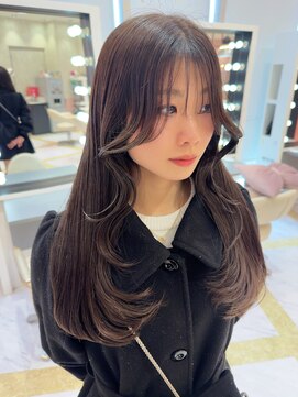 リー 梅田(Lee) レイヤーカット×ダークブラウン