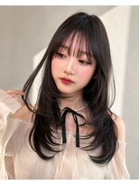 ベル 新宿(Belle)&nbsp;ロングヘア　レイヤーカット　ハッシュカッグレージュ　新宿