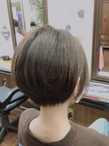 ココ(CO_CO) 耳かけ可　小顔　ミニマムボブ