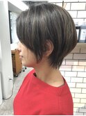 横顔美人大人ショートボブ30代40代