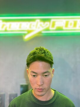 グリーディーフォックス 代々木(Greedy FOX) 韓国マッシュ/センタ-パ-ト/ツイストスパイラル/スキンフェード