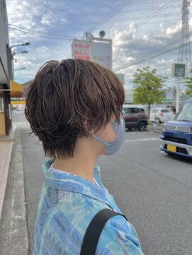 コーム(coom) ゆるパーマショート