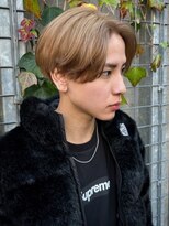 ビンゴ(BINGO)&nbsp;1427グレージュハイトーンカラー束間短髪ショートモテ髪ウルフ