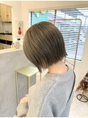 グレージュカラー