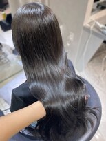 ユーフォリア 池袋東口駅前店(Euphoria)&nbsp;【Euphoria MITSUKI】可愛すぎる暗めカラー透明感グレージュ